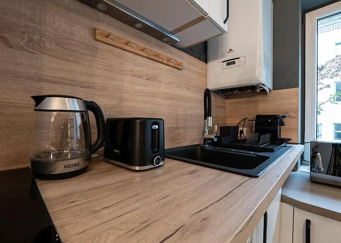 Brand-New Double Bedroom Apartment